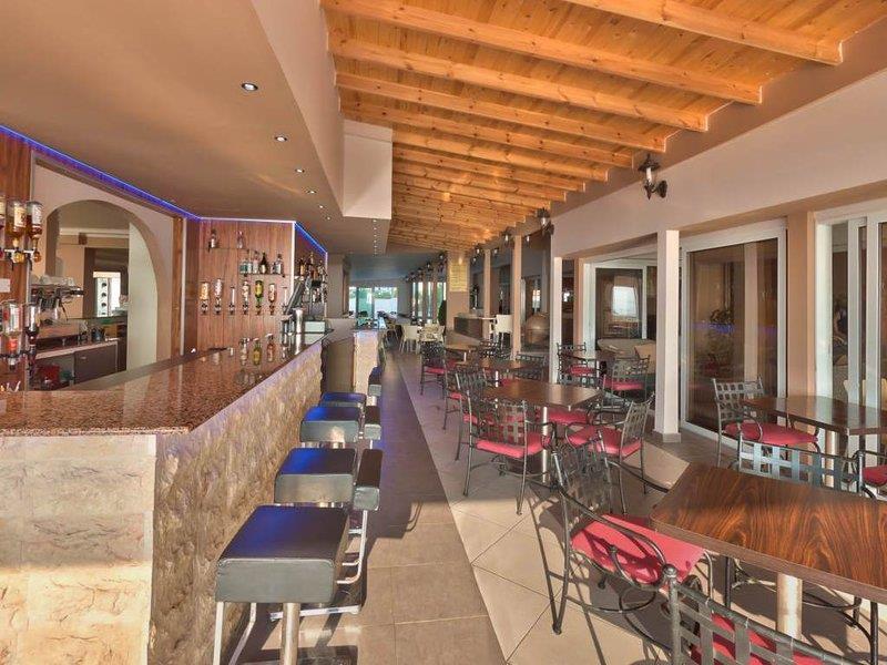לרנקה Mackenzie Beach Hotel מראה פנימי תמונה
