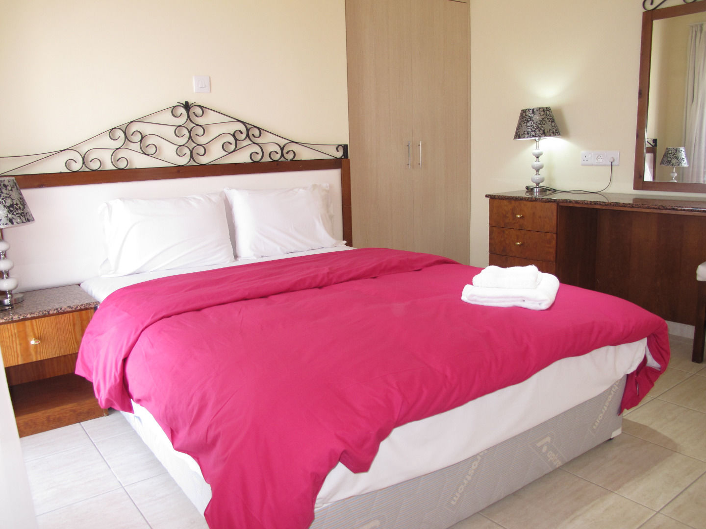 לרנקה Mackenzie Beach Hotel חדר תמונה