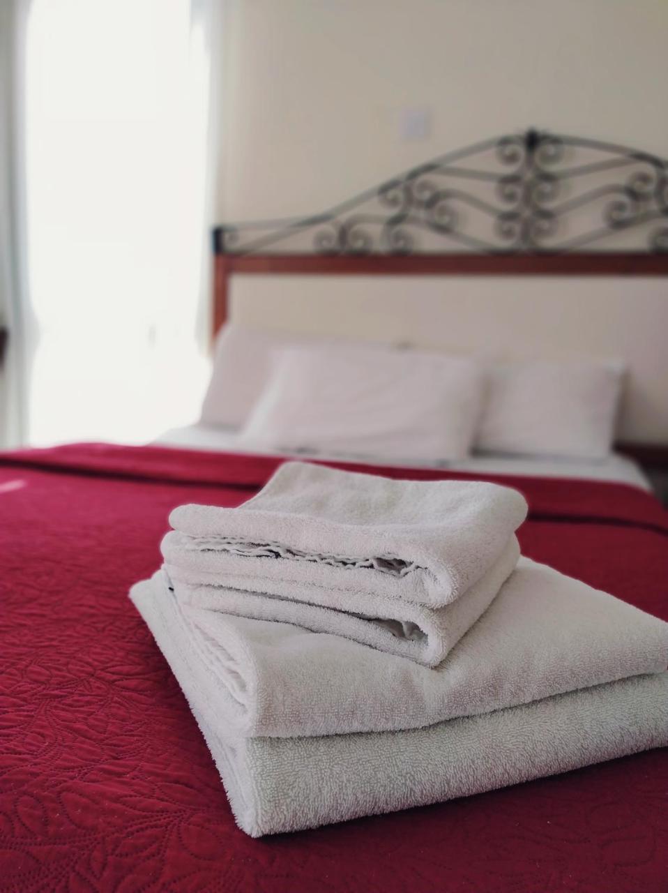 לרנקה Mackenzie Beach Hotel מראה חיצוני תמונה
