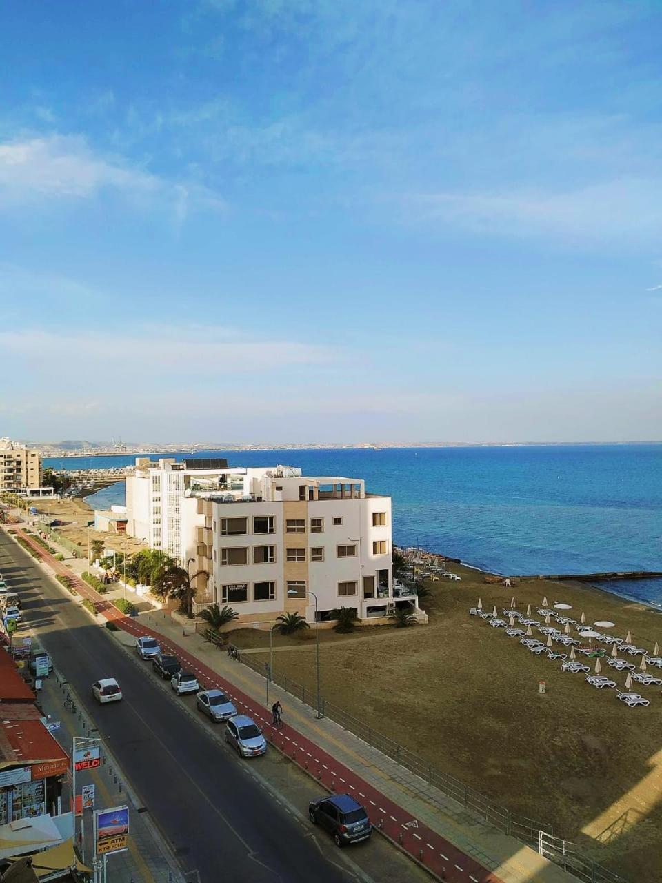 לרנקה Mackenzie Beach Hotel מראה חיצוני תמונה